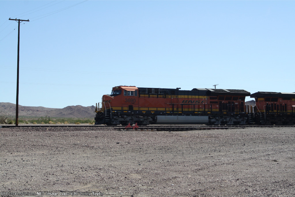 BNSF 3690